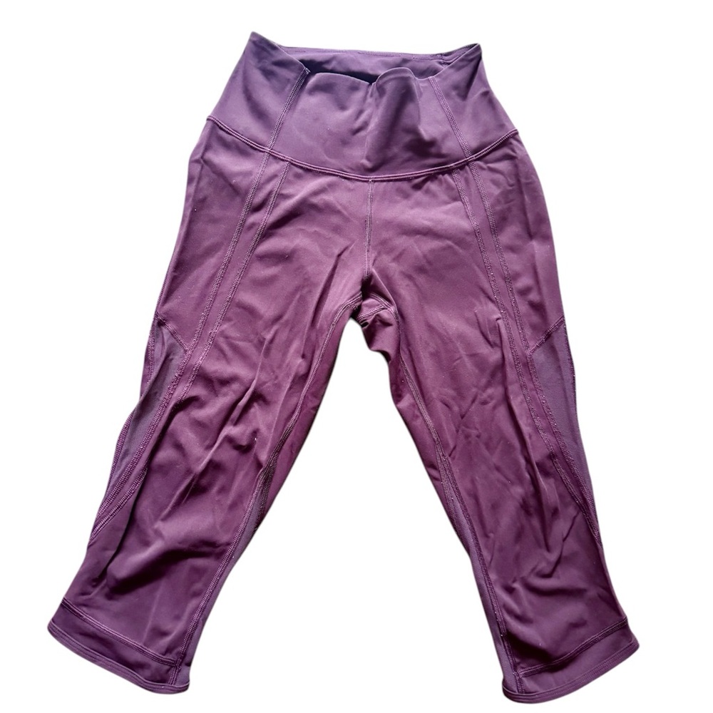 Lululemon high rise capri leggings